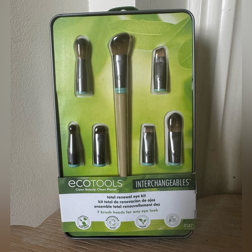 EcoTools Total Renewal Eye Kit with Green and Silver